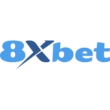 The "8XBET Giải trí trực tuyến" user's logo
