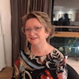 Maureen Neave
