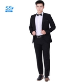 The "CEO Lê Huỳnh" user's logo