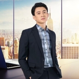 The "CEO Phạm Minh Nam" user's logo