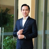 The "CEO Tùng Dương" user's logo