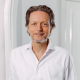 The "Dr. Markus Rechlin" user's logo