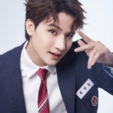 The "Nhật Anh Devlin" user's logo