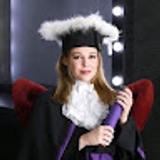 Professora Luana Passos