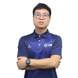 The "Phạm Quang Huy" user's logo