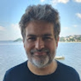 The "Vinicius Ferreira Mattos" user's logo