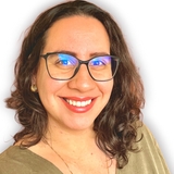 The "Bruna Fernandes" user's logo
