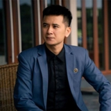 The "CEO Vincent Nguyễn " user's logo