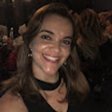 Clara Oliveira
