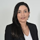 Cynara Pádua Oliveira