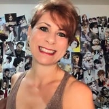 The "Gillian Borges" user's logo