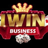 The "Nhà cái iWin" user's logo