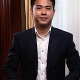 The "Robert Hạnh Nguyễn" user's logo