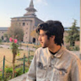The "Wasim Tariq" user's logo