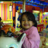 The "Fatma Zahra Ainayya" user's logo